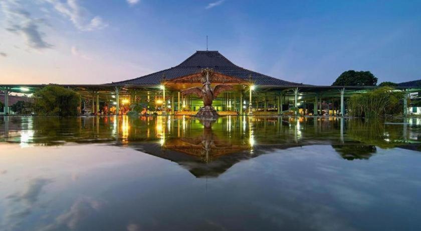 Sarila Hotel Solo Екстериор снимка